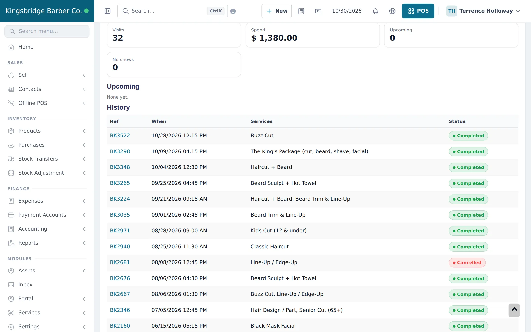 Customer Appointments tab with 32 visits, spend, no upcoming visits, 0 no-shows and a history of buzz cuts, beard sculpts and the king's package marked completed