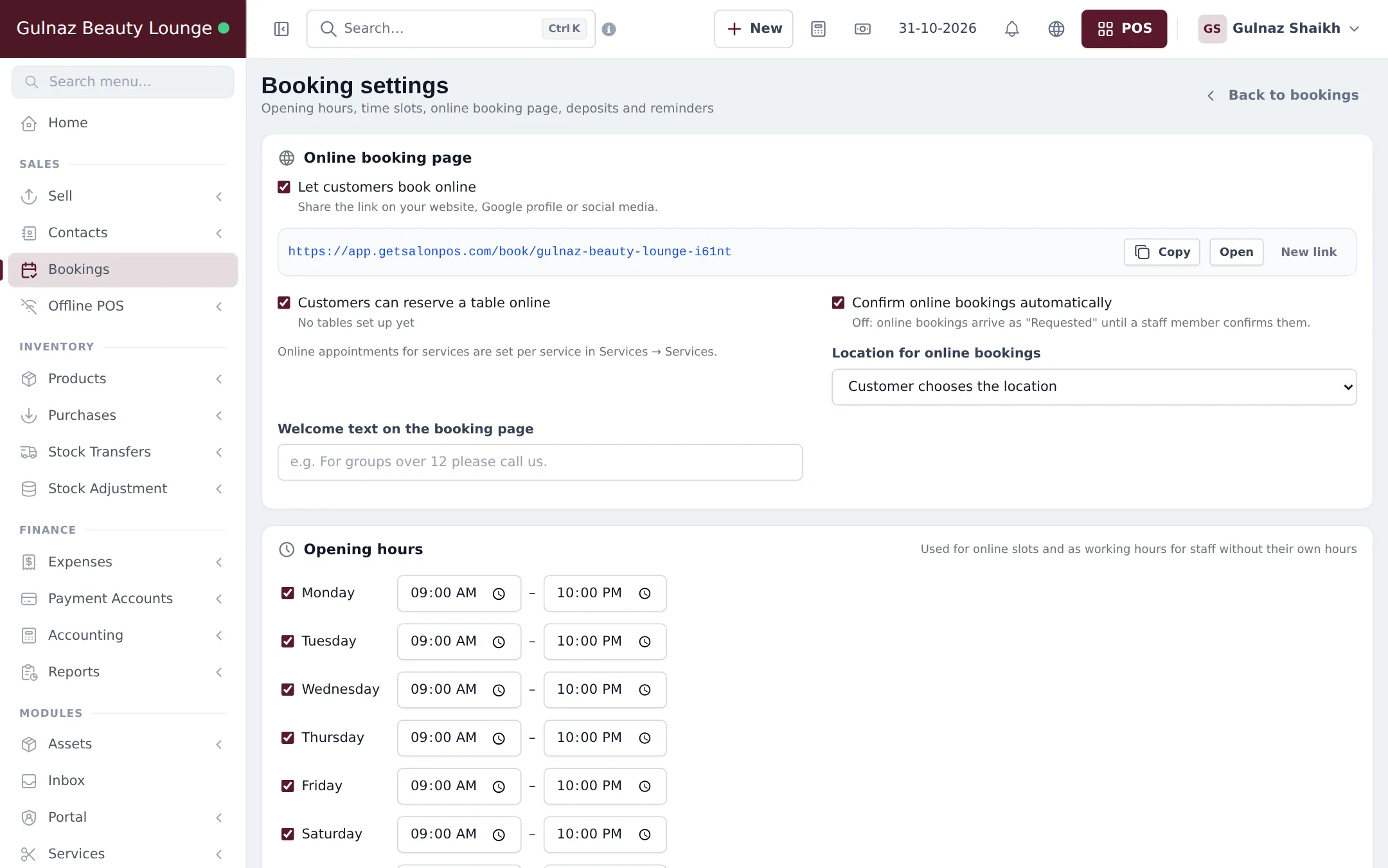 Booking settings with the online booking page link and Copy, Open and New link buttons, confirm online bookings automatically, location for online bookings and opening hours for each day